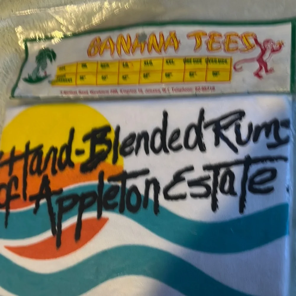 VTG Banana Republic Appleton Estate Rum Short Sleeve T-Shirt - Picture 6 of 6